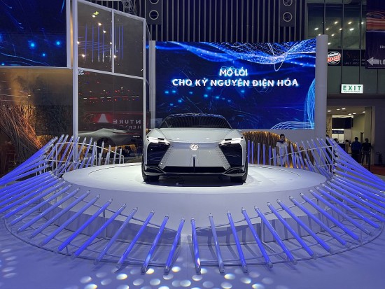 Lexus Việt Nam “Mở lối cho kỷ nguyên Điện hóa” tại Triển lãm ô tô Việt Nam 2022