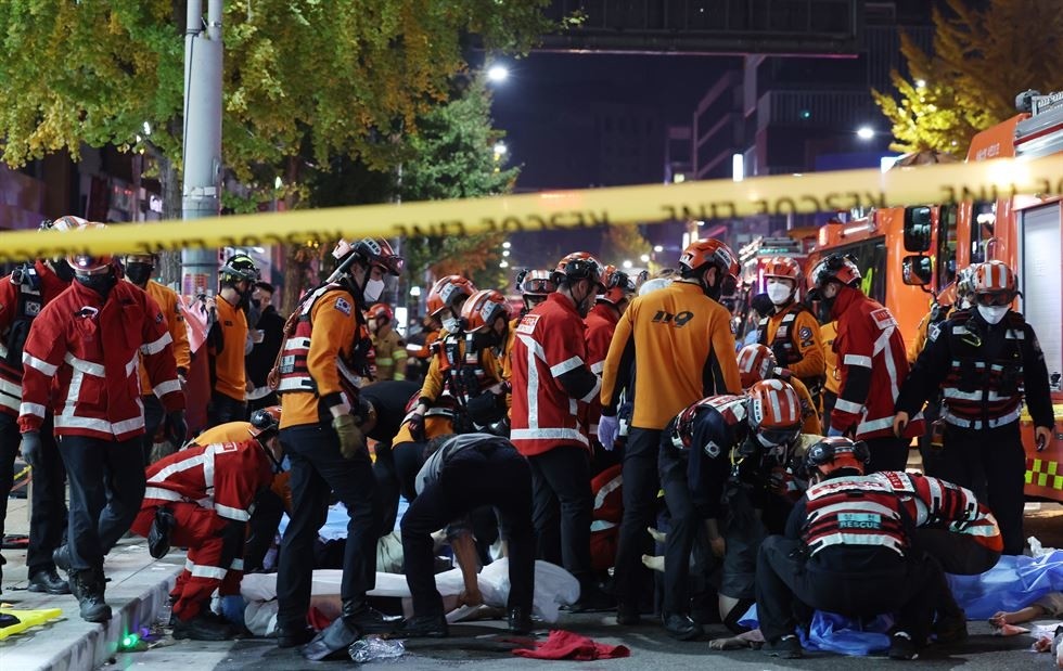 Hàn Quốc: Thảm hoạ trong lễ hội Halloween, hàng trăm người thương vong do giẫm đạp