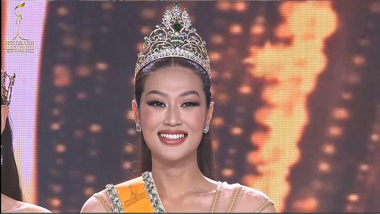 Đoàn Thiên Ân viết tâm thư gửi Chủ tịch cuộc thi Hoa hậu Hoà bình quốc tế 2022