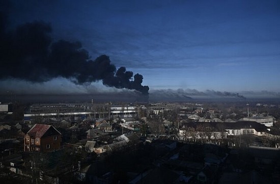 Kyiv chuẩn bị 1.000 điểm sưởi khi Nga tấn công cơ sở hạ tầng năng lượng