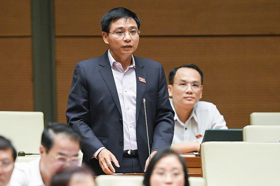 Bộ trưởng Bộ GTVT Nguyễn Văn Thắng giải đáp việc thiếu cát xây dựng và ngập úng đô thị