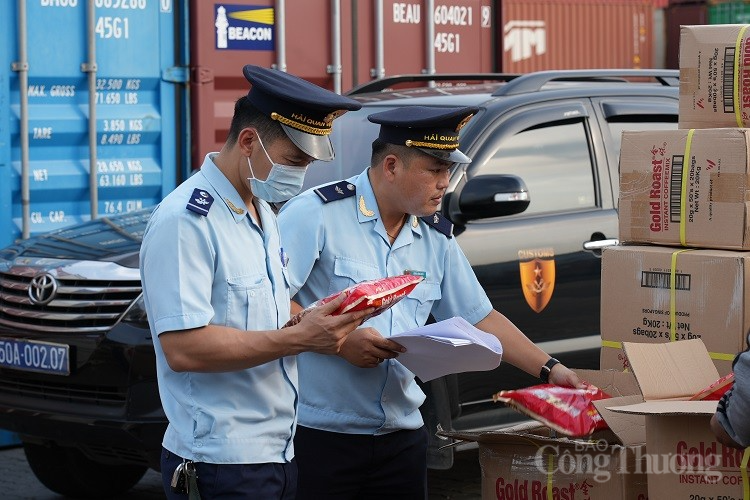 Đẩy mạnh chống buôn lậu, hàng giả trong hoạt động thương mại điện tử