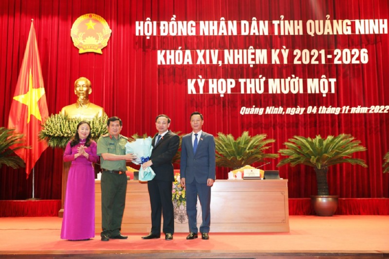 Đại tá Đinh Văn Nơi trúng cử Ủy viên UBND tỉnh Quảng Ninh