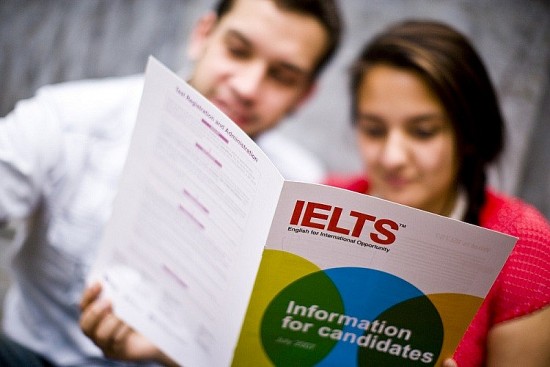 Lý do kỳ thi IELTS của hội đồng Anh bị tạm hoãn?