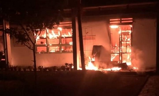 Quảng Nam: Cháy trường học trong đêm, thiêu rụi nhiều tài sản