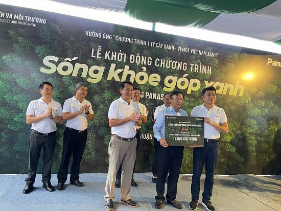 Khởi động chương trình trồng rừng “Sống khỏe góp xanh” tại tỉnh Ninh Thuận