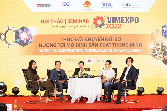 Hội thảo “Thúc đẩy chuyển đổi số hướng tới sản xuất thông minh”