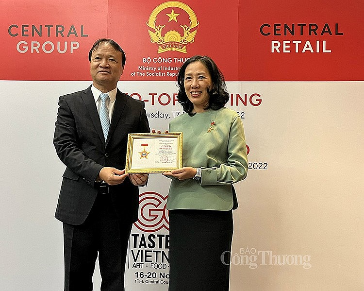 Bộ Công Thương và Tập đoàn Central Retail Việt Nam ký kết thỏa thuận hợp tác