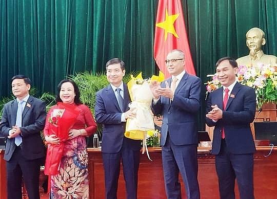 Được 48/48 phiếu bầu, ông Tạ Anh Tuấn giữ chức Chủ tịch UBND tỉnh Phú Yên