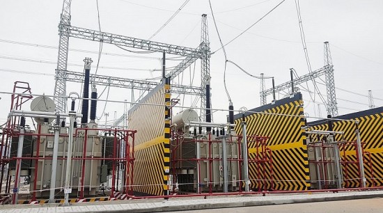 Sắp đóng điện Dự án Trạm biến áp 500kV Vân Phong và đấu nối