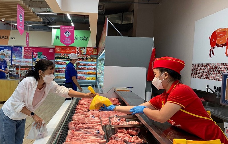 Hệ thống siêu thị Co.opmart giảm giá thịt heo đến hết mùng 1 Tết dương lịch