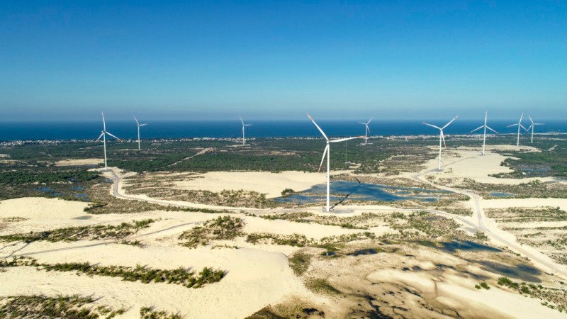 Tập đoàn Pondera muốn hợp tác làm điện gió ngoài khơi tại Quảng Bình