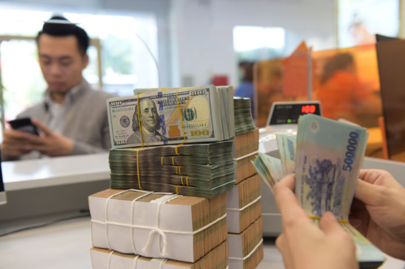 FED tăng lãi suất: Kinh tế Việt Nam chịu thêm áp lực gì?