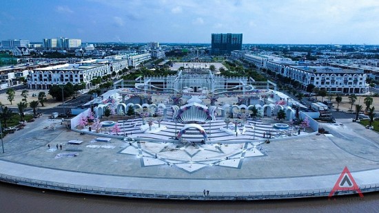 Phú Cường Group tặng ‘không gian tiệc cưới hiện đại’ để địa phương quảng bá, khai thác du lịch