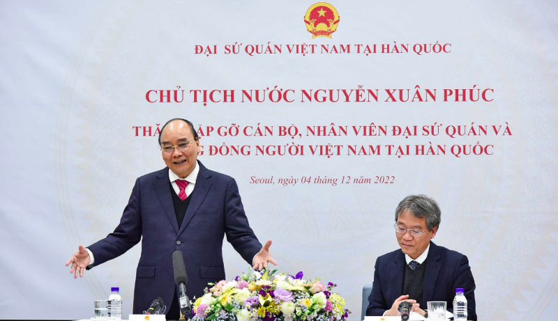 Chủ tịch nước Nguyễn Xuân Phúc gặp cộng đồng người Việt tại Hàn Quốc; các tổ chức hữu nghị, hợp tác Hàn-Việt