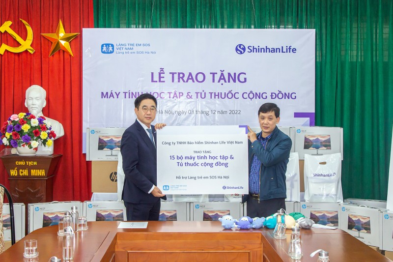 Shinhan Life Việt Nam hỗ trợ làng trẻ em SOS Hà Nội