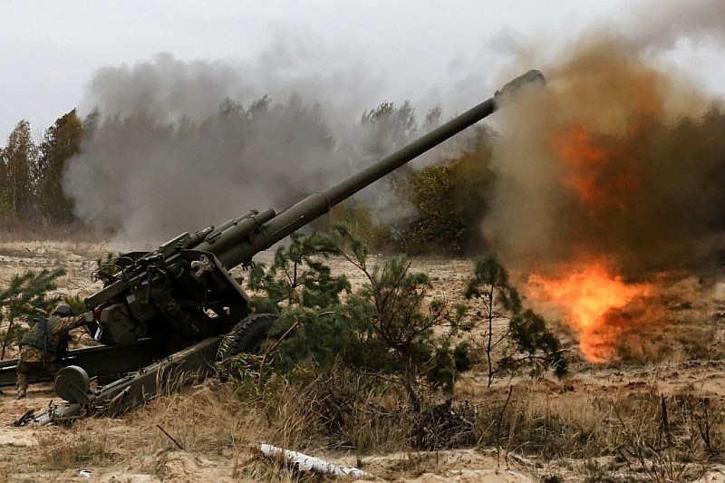 Để trả đũa vụ tập kích đường không của Nga, Quân đội Ukraine đã pháo kích dữ dội vào TP Donetsk gây thiệt hại về người và tài sản.