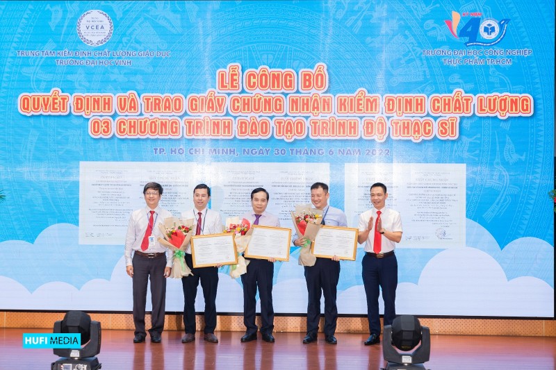 Đại học Công nghiệp Thực phẩm TP.Hồ Chí Minh