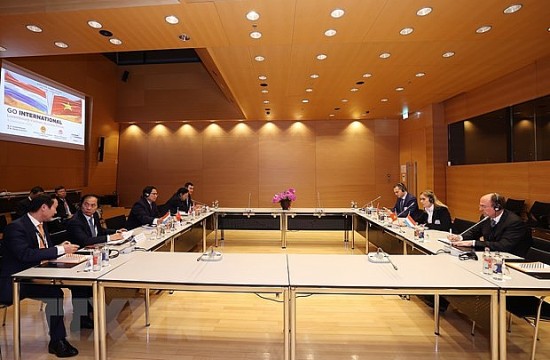 Thủ tướng Phạm Minh Chính tiếp lãnh đạo các Tập đoàn kinh tế Luxembourg