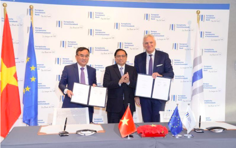 EVN và EIB ký biên bản hợp tác về năng lượng