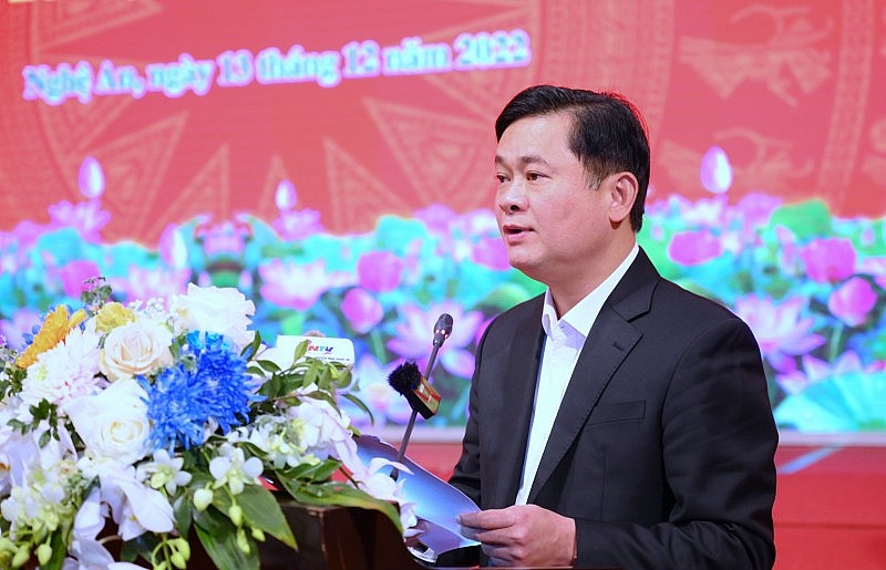 Tọa đàm ‘Định hướng phát triển tỉnh Nghệ An đến năm 2030, tầm nhìn đến năm 2045’