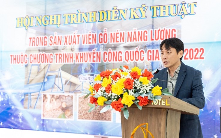 Quảng Bình: Hỗ trợ doanh nghiệp sản xuất viên gỗ nén năng lượng