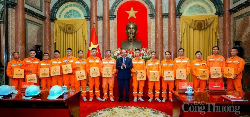 Gương sáng Nguyễn Đình Thủy - Người thợ điện giỏi của vùng cao Lai Châu
