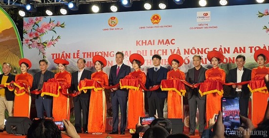 Khai mạc Tuần lễ thương mại, du lịch và nông sản an toàn tỉnh Sơn La tại TP Hải Phòng năm 2022