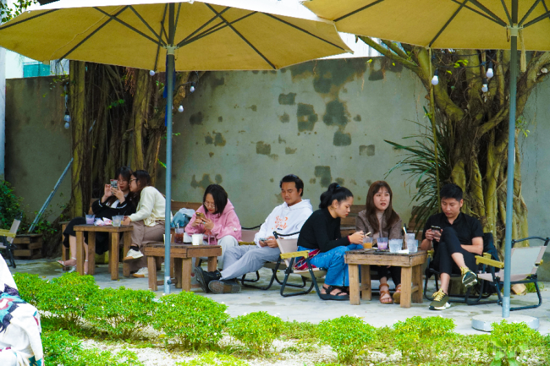 Lý do nào khiến quán cà phê tại Đà Nẵng ngưng nhận khách là trẻ em dưới 12 tuổi?