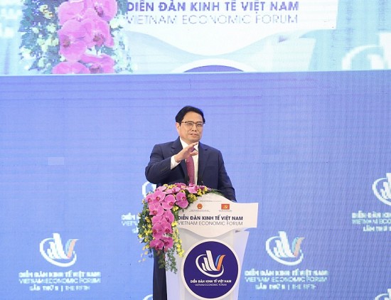 Thủ tướng Phạm Minh Chính: Dứt khoát xử lý các sai phạm để các thị trường phát triển lành mạnh
