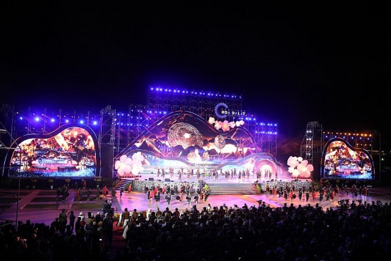 Festival Hoa Đà Lạt lần thứ IX thu hút hơn 1,5 triệu lượt khách