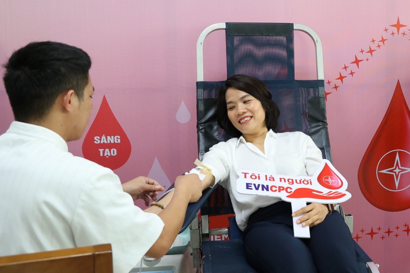 Tuần lễ hồng EVN lần thứ VIII tại miền Trung – Tây Nguyên: Hơn 2.200 đơn vị máu được hiến tặng