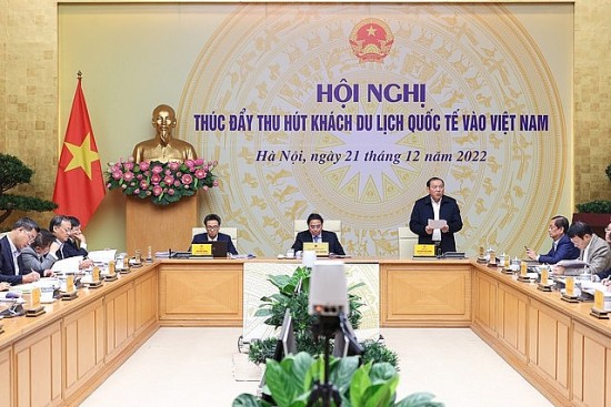 Phải làm rõ nguyên nhân tại sao Việt Nam "đi trước, về sau" trong phục hồi du lịch quốc tế?