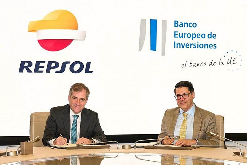 Ngân hàng đầu tư châu Âu (EIB) đã ký hợp đồng cho Repsol vay 120 triệu Euro