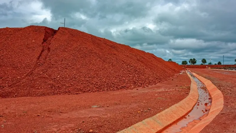 Indonesia quyết định cấm xuất khẩu bauxite vào năm 2023