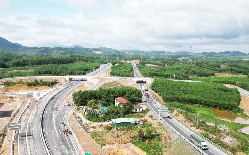Khánh thành Dự án cao tốc Cam Lộ - La Sơn
