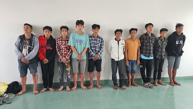 Kiên Giang: 2 nhóm thanh thiếu niên dùng hung khí đánh nhau, một người thương vong
