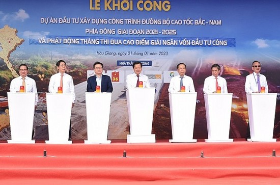 Phó Thủ tướng Lê Minh Khái dự Lễ khởi công dự án Cần Thơ - Hậu Giang, cao tốc Bắc - Nam