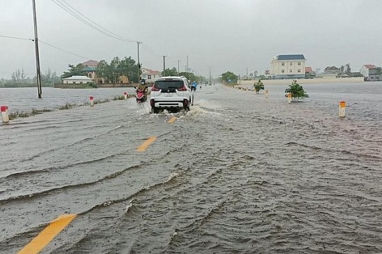 Chủ động ứng phó với mưa lớn khu vực miền Trung và Tây Nguyên