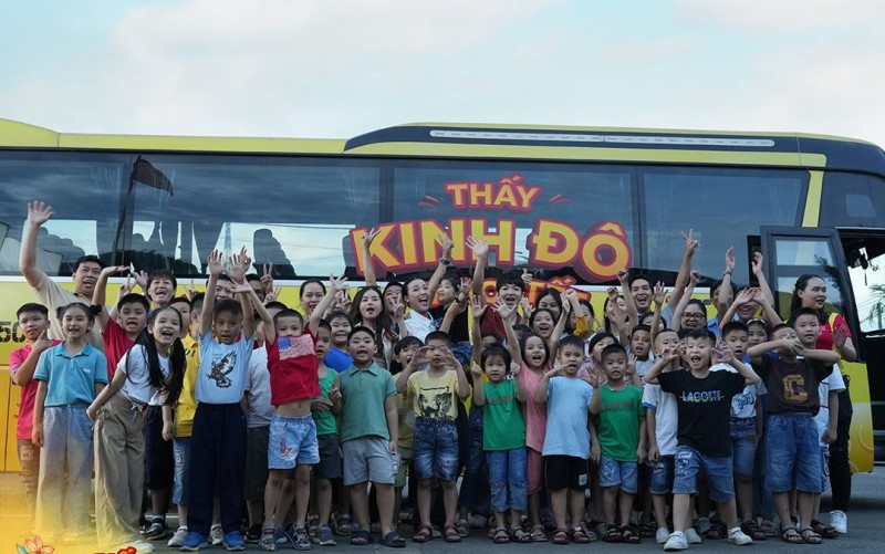 Mondelez Kinh Đô trao quà Tết đến hàng ngàn trẻ em khó khăn trên khắp Việt Nam