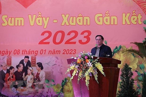 Thủ tướng Phạm Minh Chính chúc mừng công nhân, người lao động.