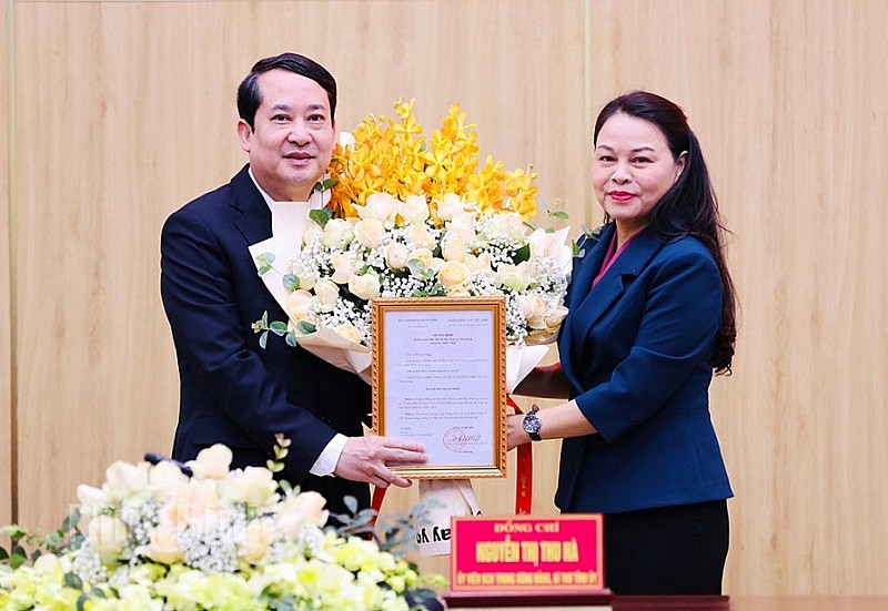 Ninh Bình: Công bố Quyết định của Ban Bí thư Trung ương Đảng chuẩn y Phó Bí thư Tỉnh ủy