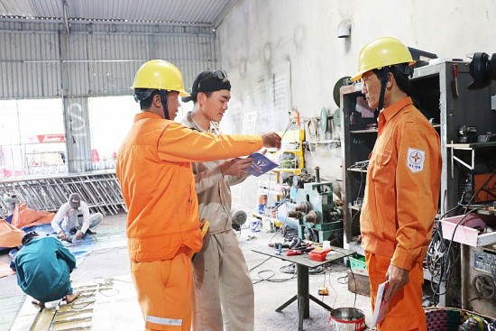 Tỉnh Quảng Bình: Truy thu hơn 1,5 tỷ đồng tiền vi phạm sử dụng điện