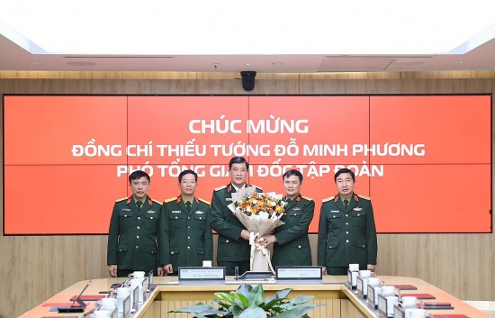 Phó Tổng giám đốc Đỗ Minh Phương - Lãnh đạo thứ 10 của Viettel được thăng quân hàm cấp tướng