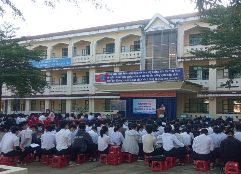 Lý do 200 giáo viên và cán bộ quản lý giáo dục ở Quảng Nam nghỉ việc