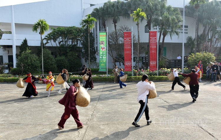 Trải nghiệm Tết Việt vùng Kinh Bắc tại Bảo tàng Dân tộc học