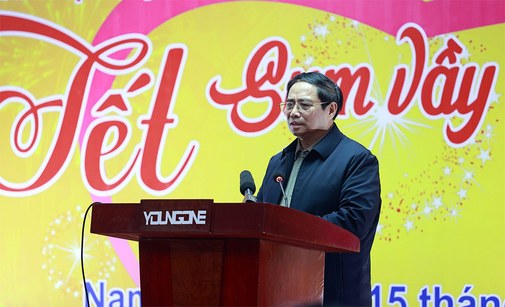 Thủ tướng Chính phủ Phạm Minh Chính dự Chương trình "Tết Sum vầy - Xuân gắn kết" tại Nam Định