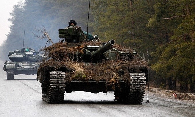 Nga được cho là đang tăng quân áp sát Kiev từ hướng Belarus