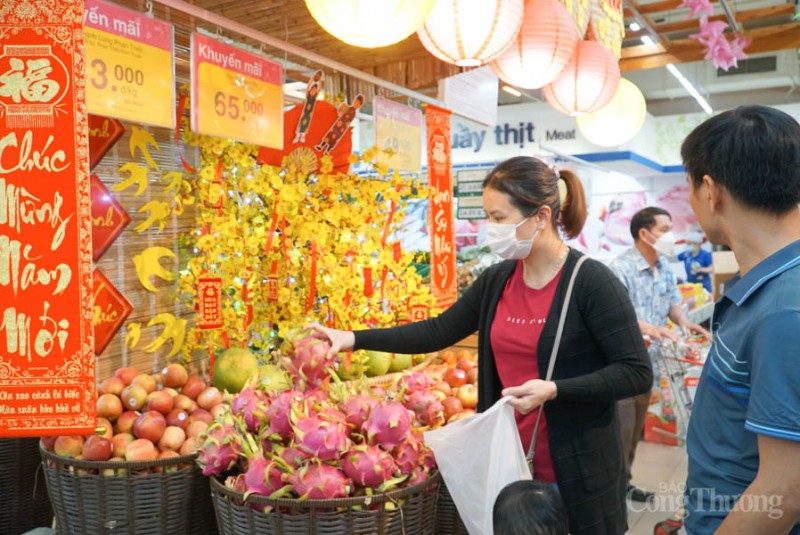 Thị trường Tết Đà Nẵng: Xu hướng người dân mua sắm Tết ở siêu thị tăng