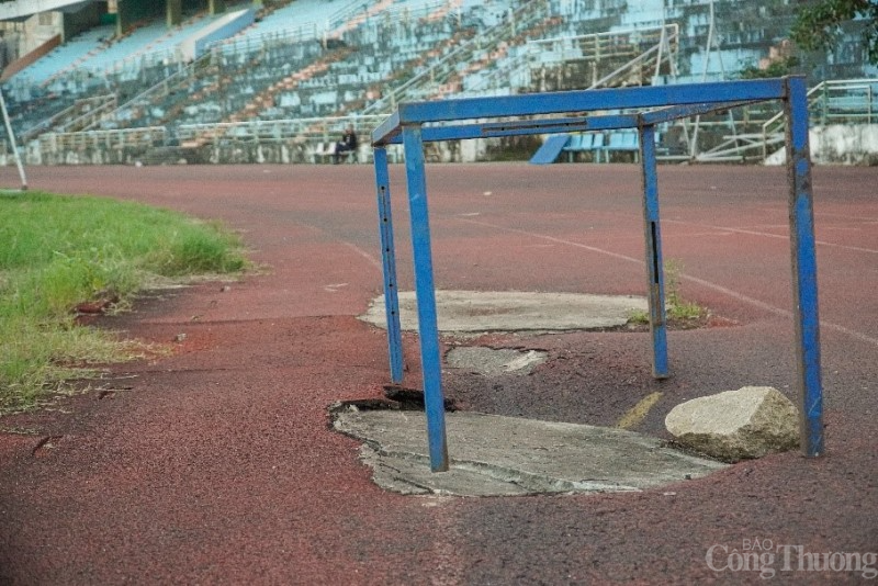 Sân vận động Chi Lăng - 